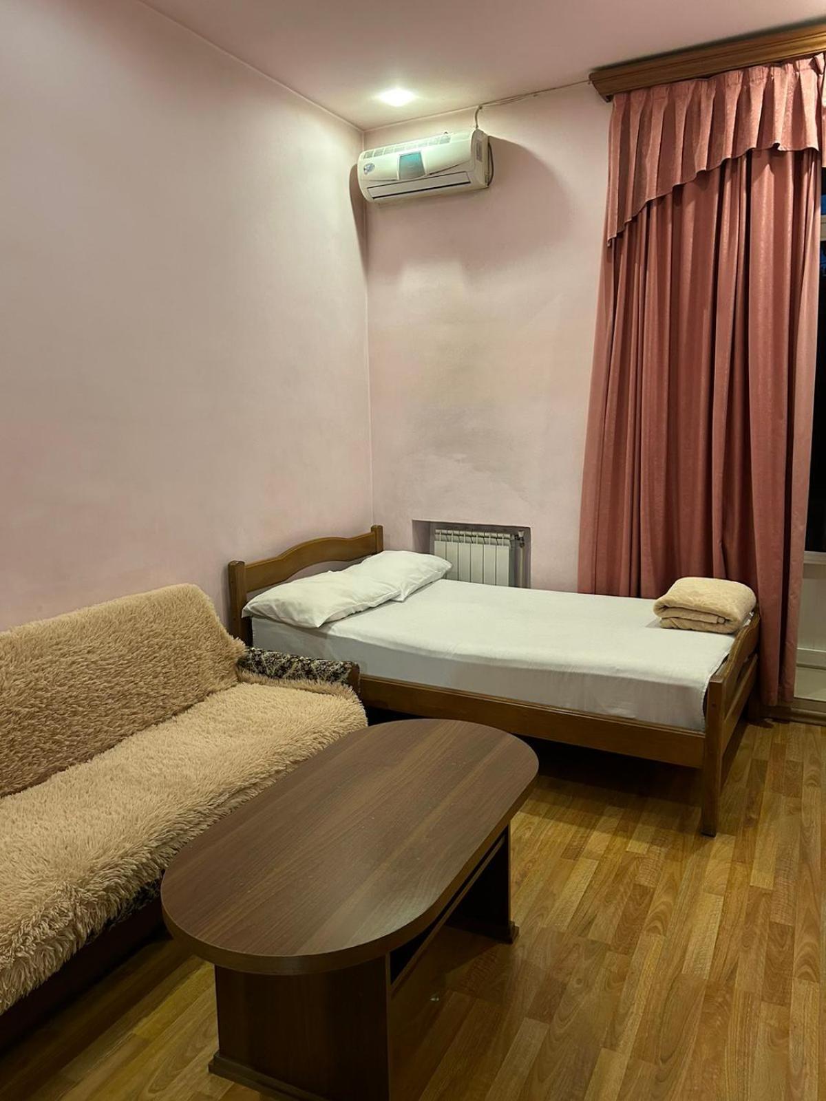 Manand Hotel Yerevan Luaran gambar