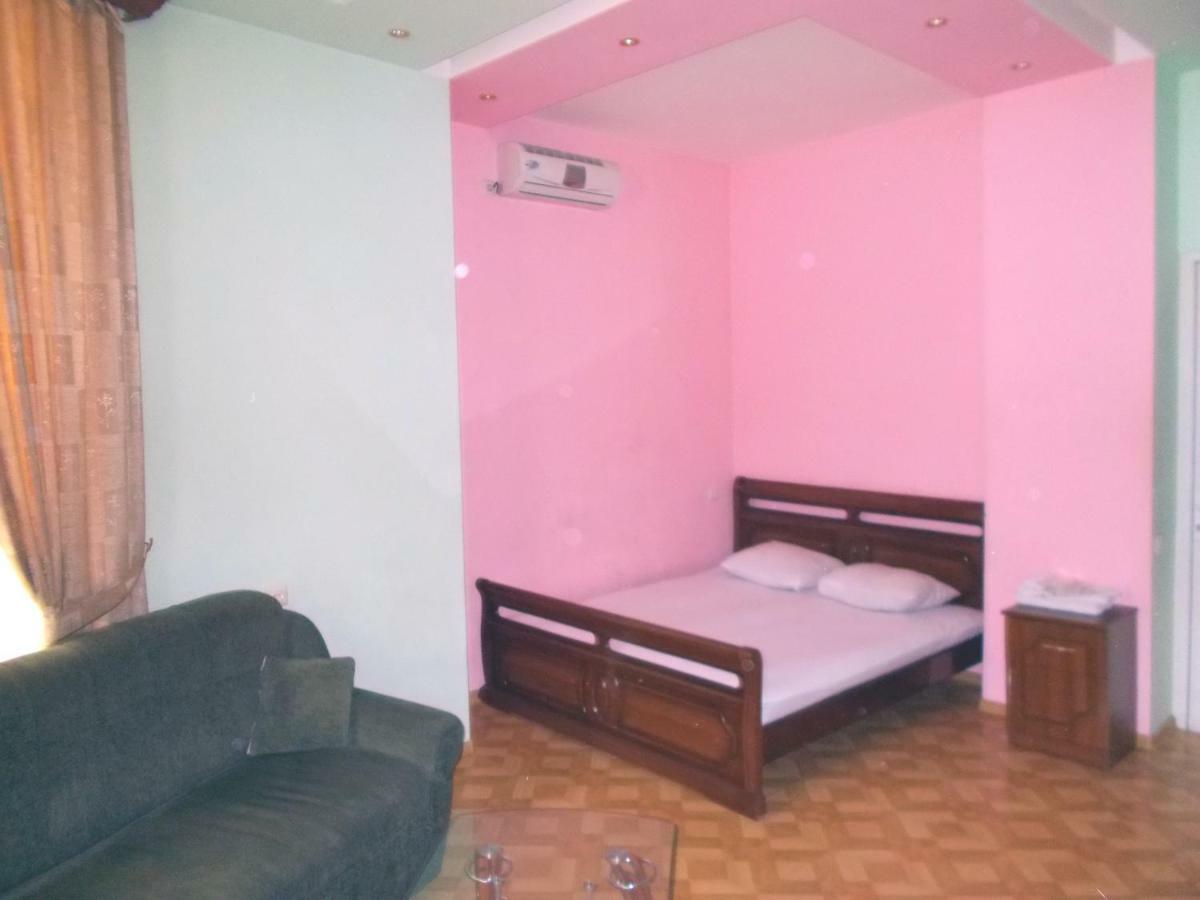 Manand Hotel Yerevan Luaran gambar